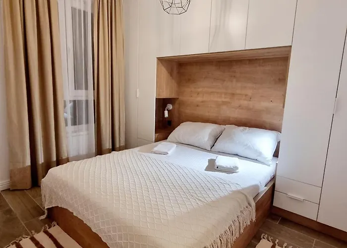 Tamara * 亚霍里纳